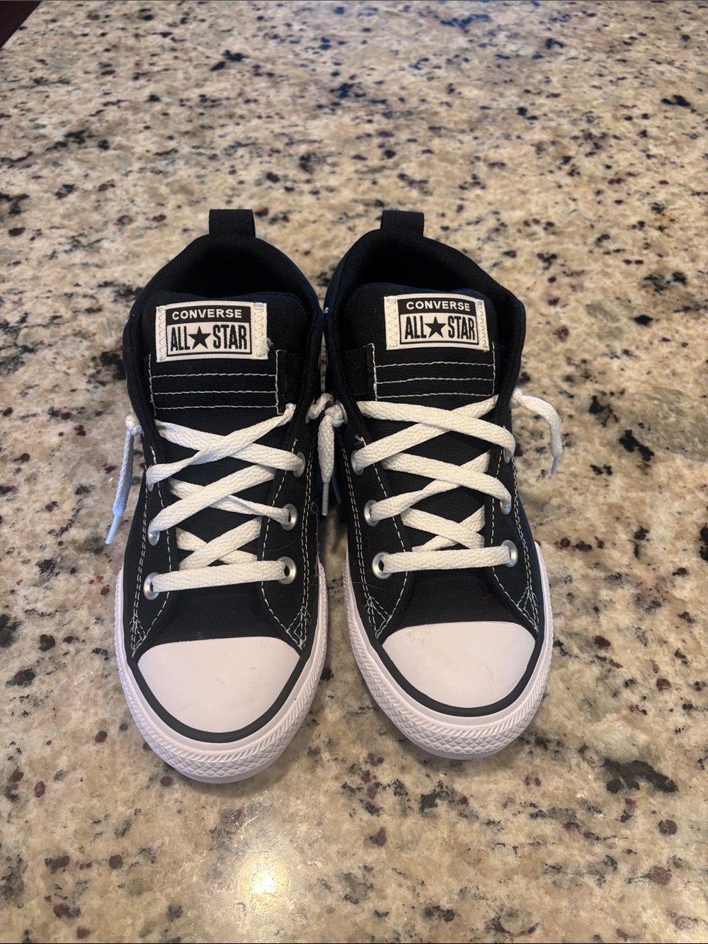 Never Worn Converse Kids Black and White Low-Top Sneakers
